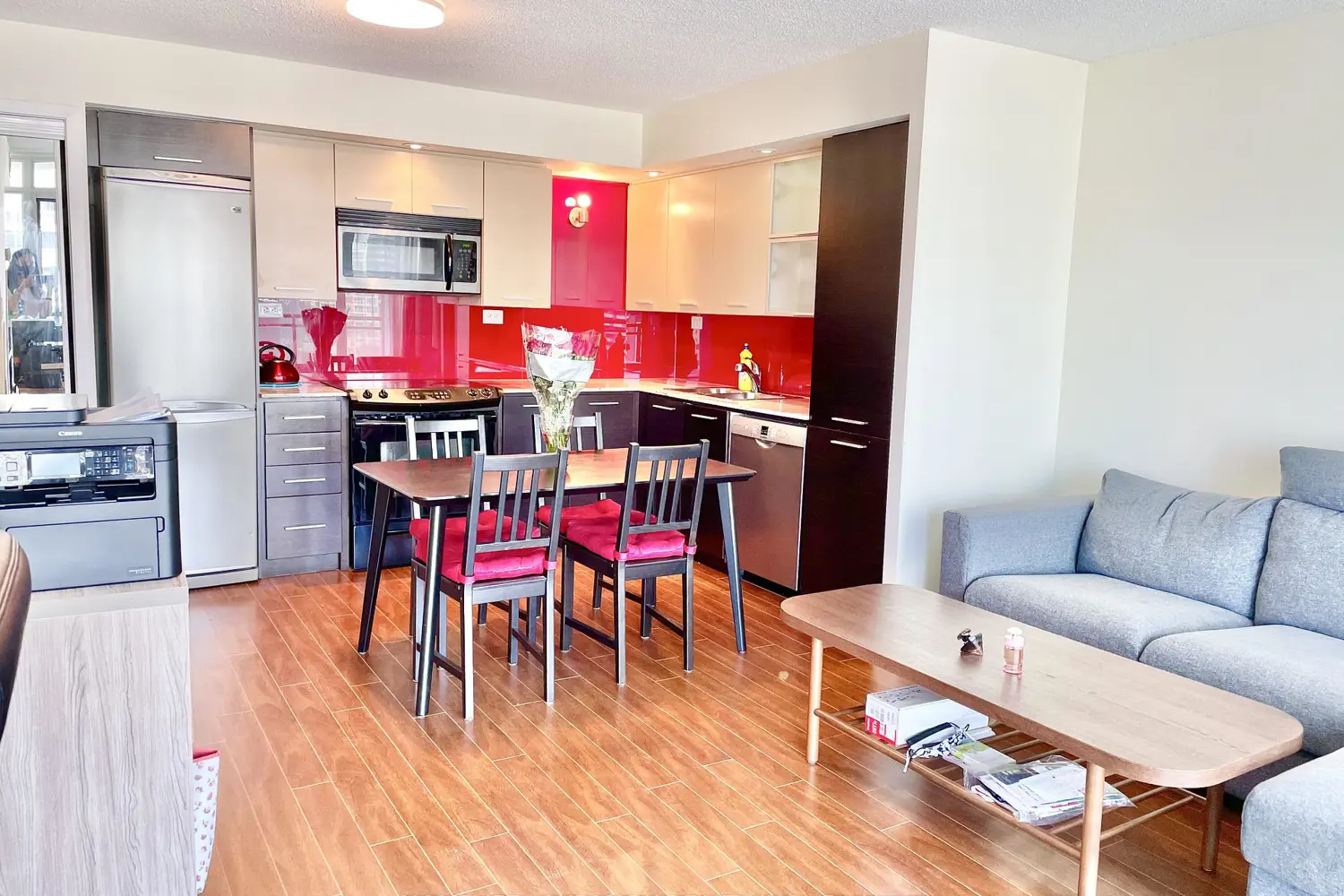 Additional image 6 of 8 Telegram Mews 1610