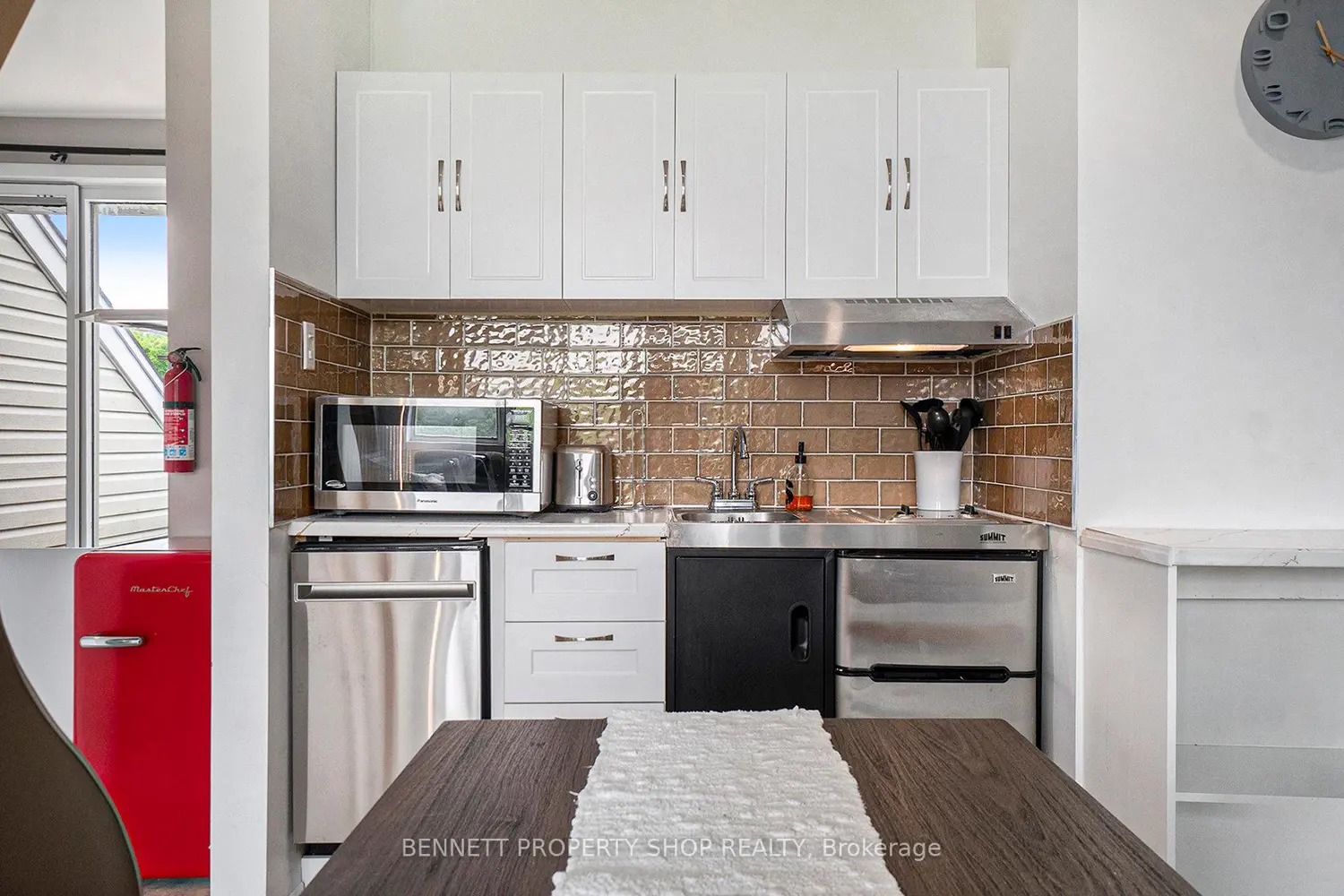 Additional image 7 of 1036 Barryvale Road 4D