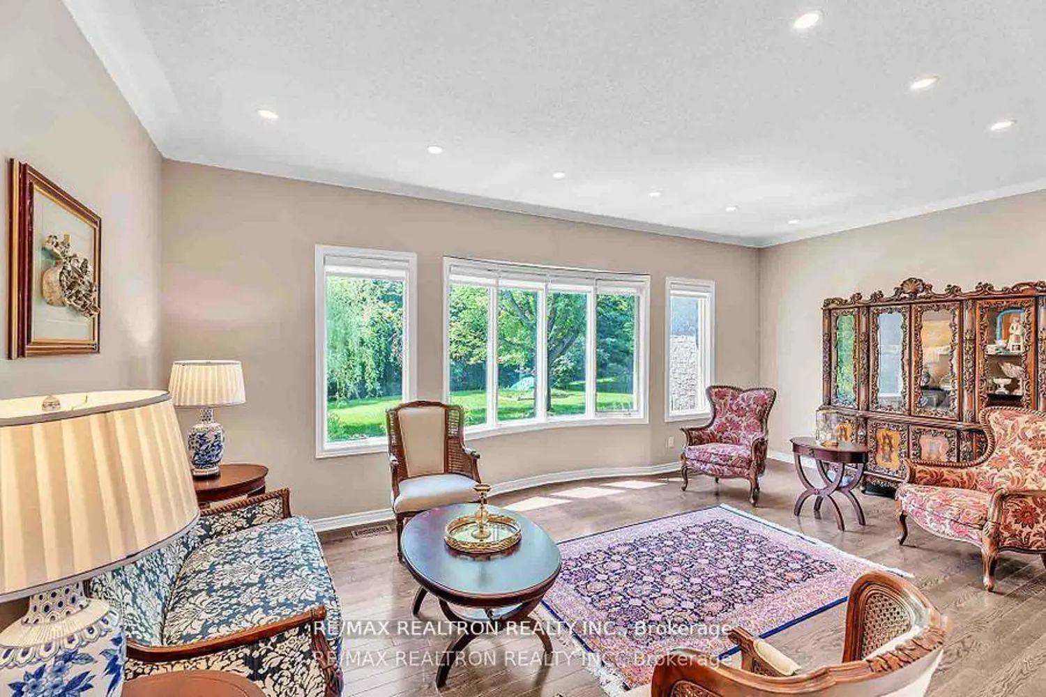 Additional image 5 of 15 Treegrove Circle