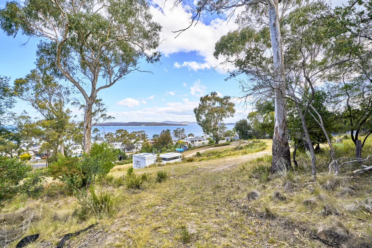 648 Primrose Sands Road, Primrose Sands TAS 7173