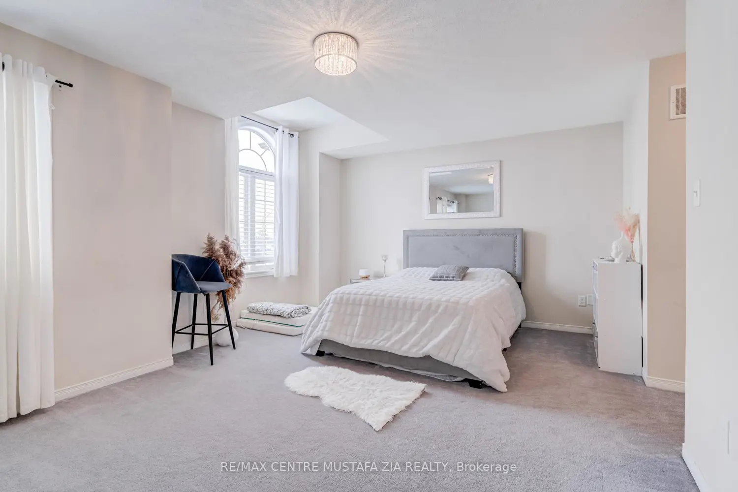 Additional image 9 of 43 Trafalgar Drive