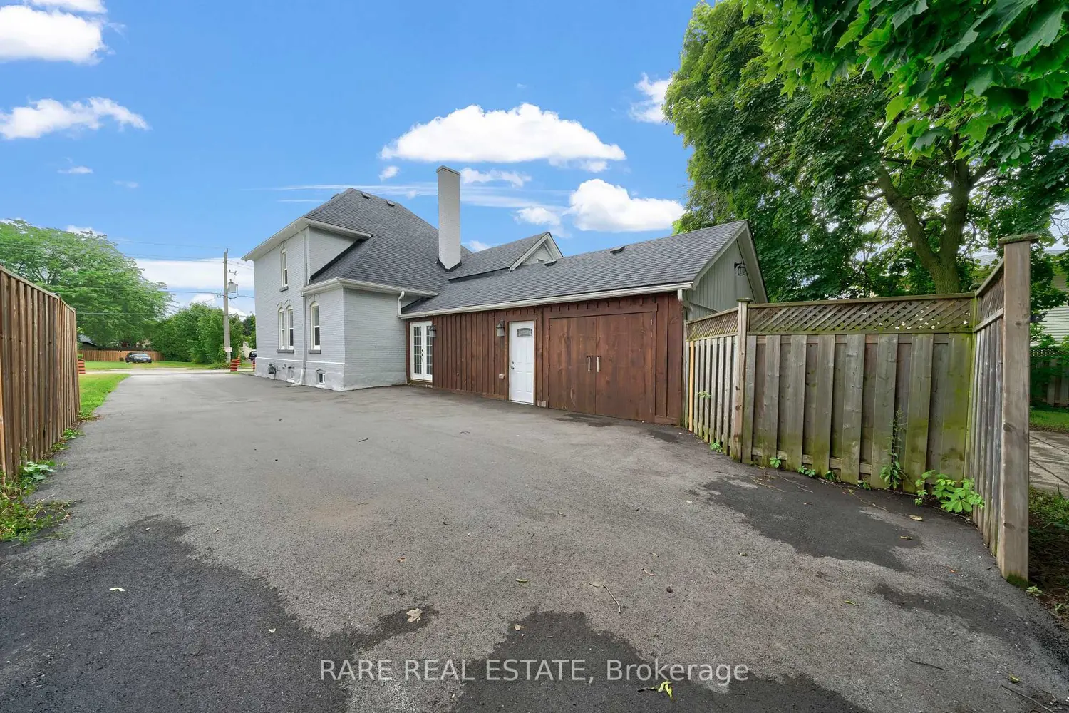 Additional image 18 of 4372 Ontario Street