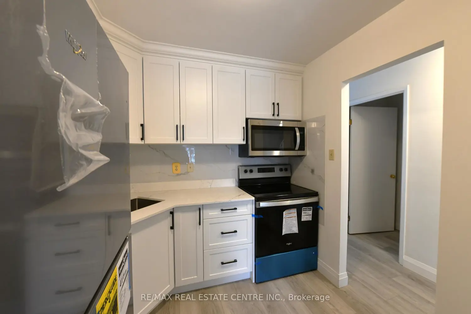 Additional image 7 of 1247 Huron Street 111