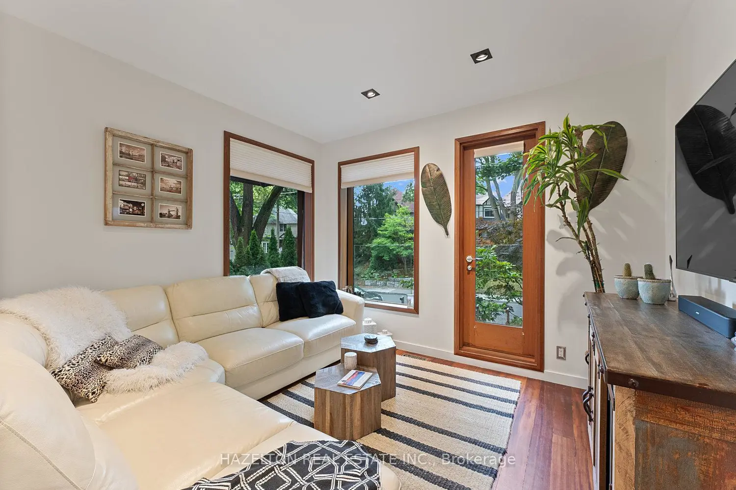 Additional image 14 of 32 Regal Road