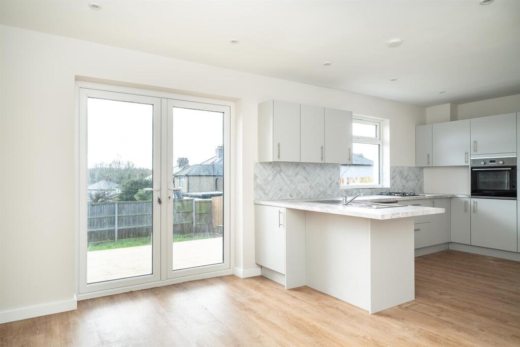 Additional image 9 of Old London Road, St. Albans