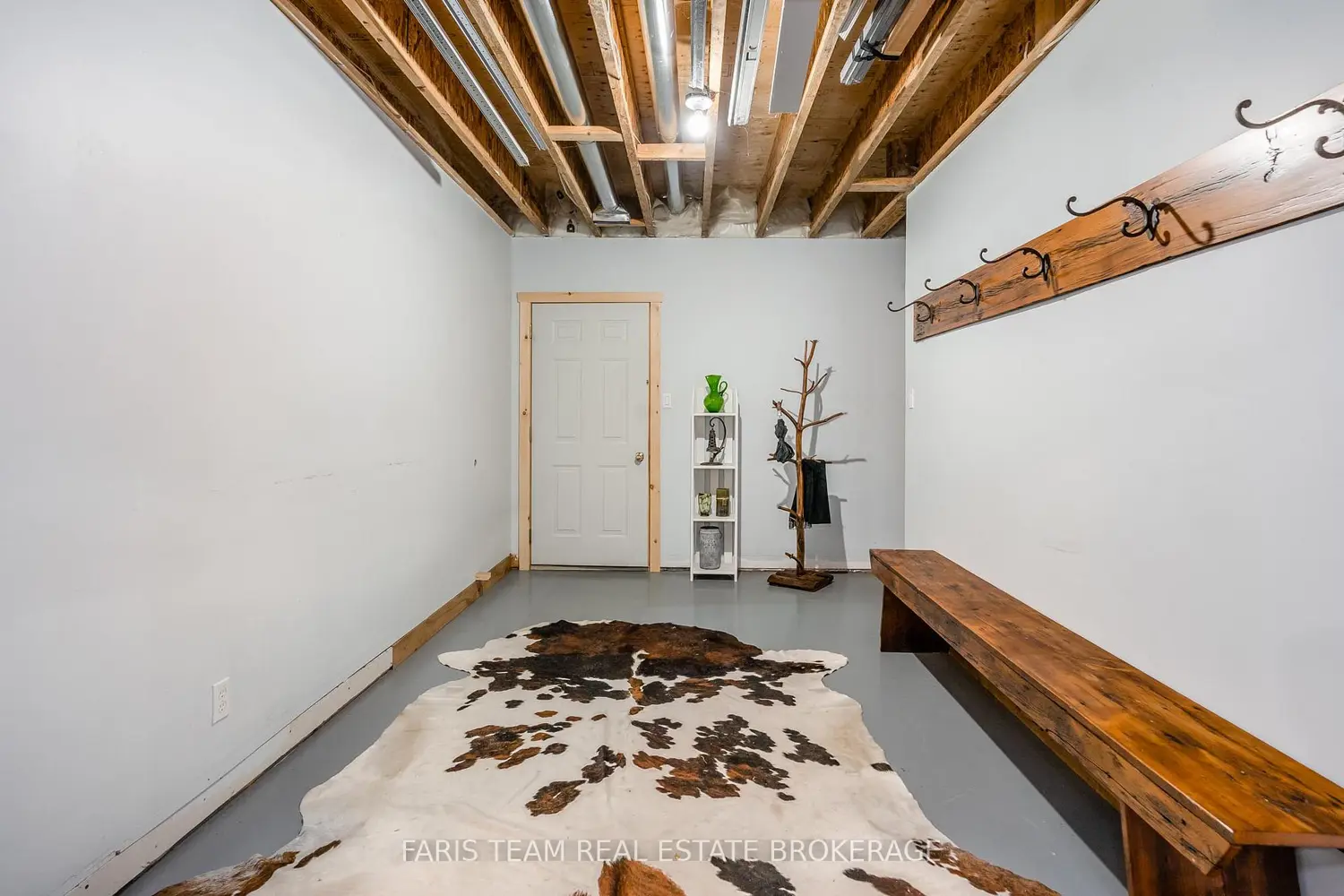 Additional image 13 of 697 Lafontaine Road