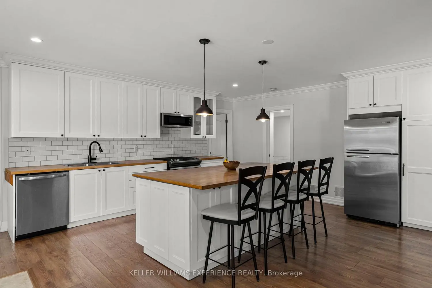 Additional image 14 of 7 Highland Drive