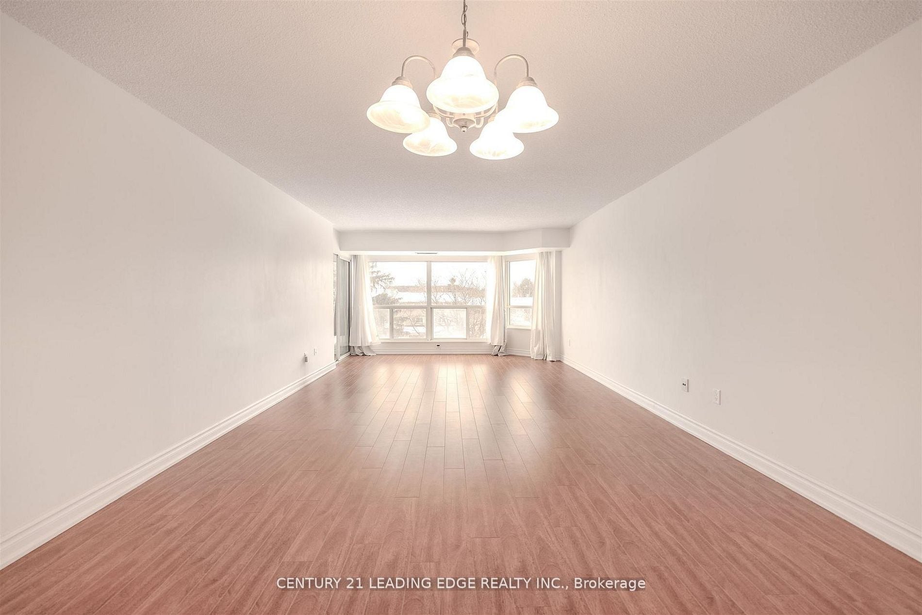 Additional image 4 of 302-175 Cedar Avenue, Richmond Hill, ON, L4C 9V3