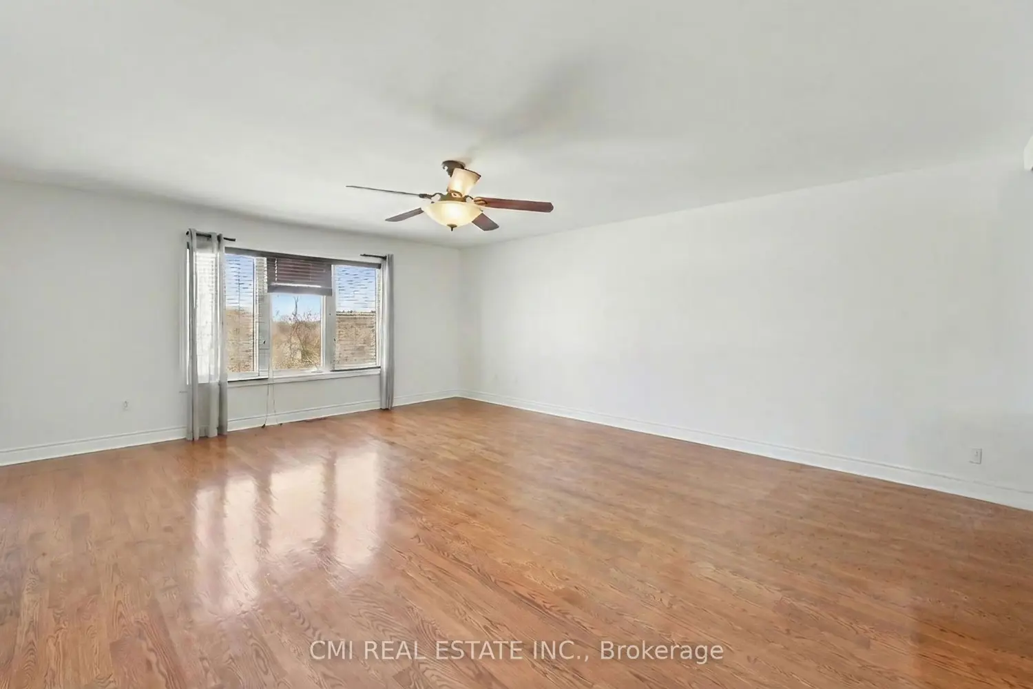 Additional image 2 of 2500 Lookout Drive