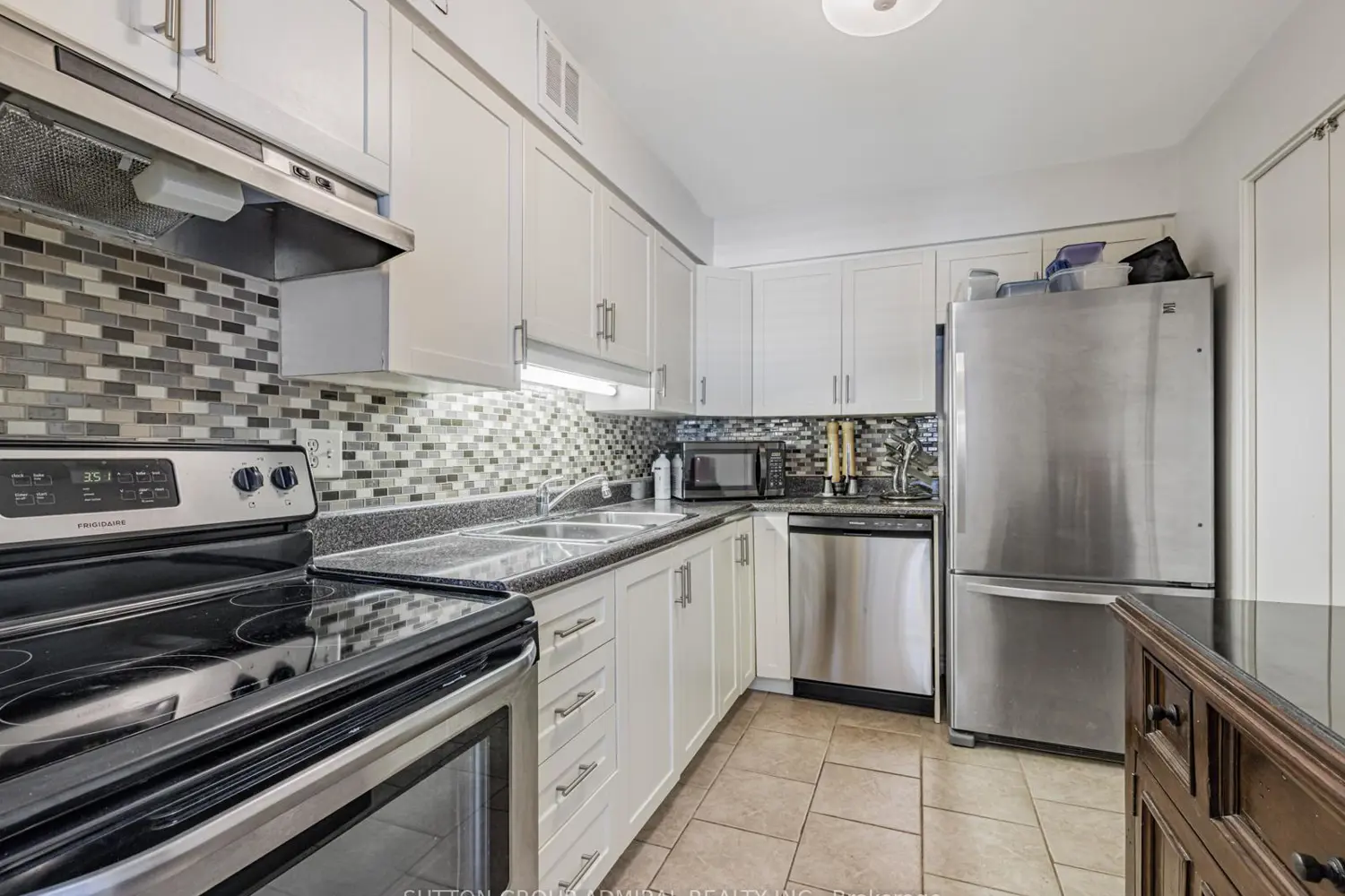 Additional image 9 of 80 Inverlochy Boulevard 108