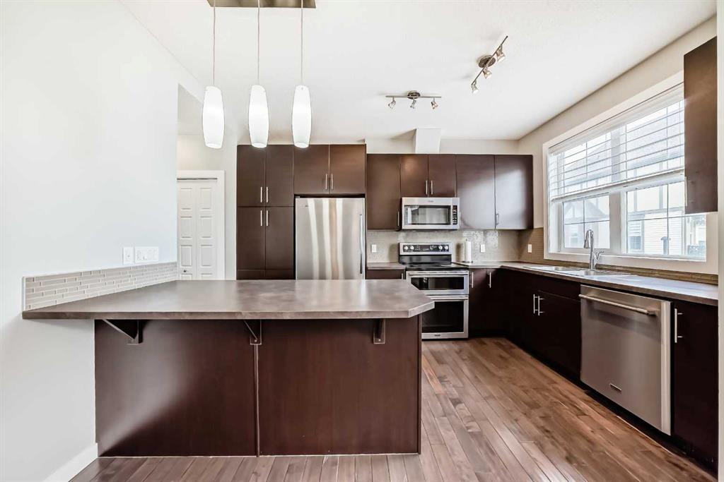 Additional image 2 of 112-130 New Brighton Way SE, Calgary, AB, T2Z 1H5