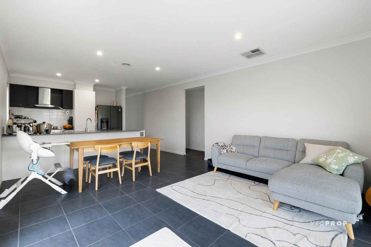 Additional image 4 of 27 Henderson Drive, Tarneit VIC 3029