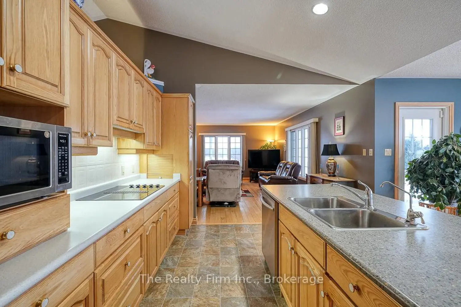 Additional image 10 of 716173 18Th Line