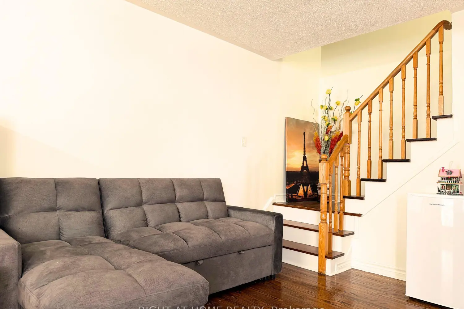 Additional image 5 of 128 Townhouse Crescent