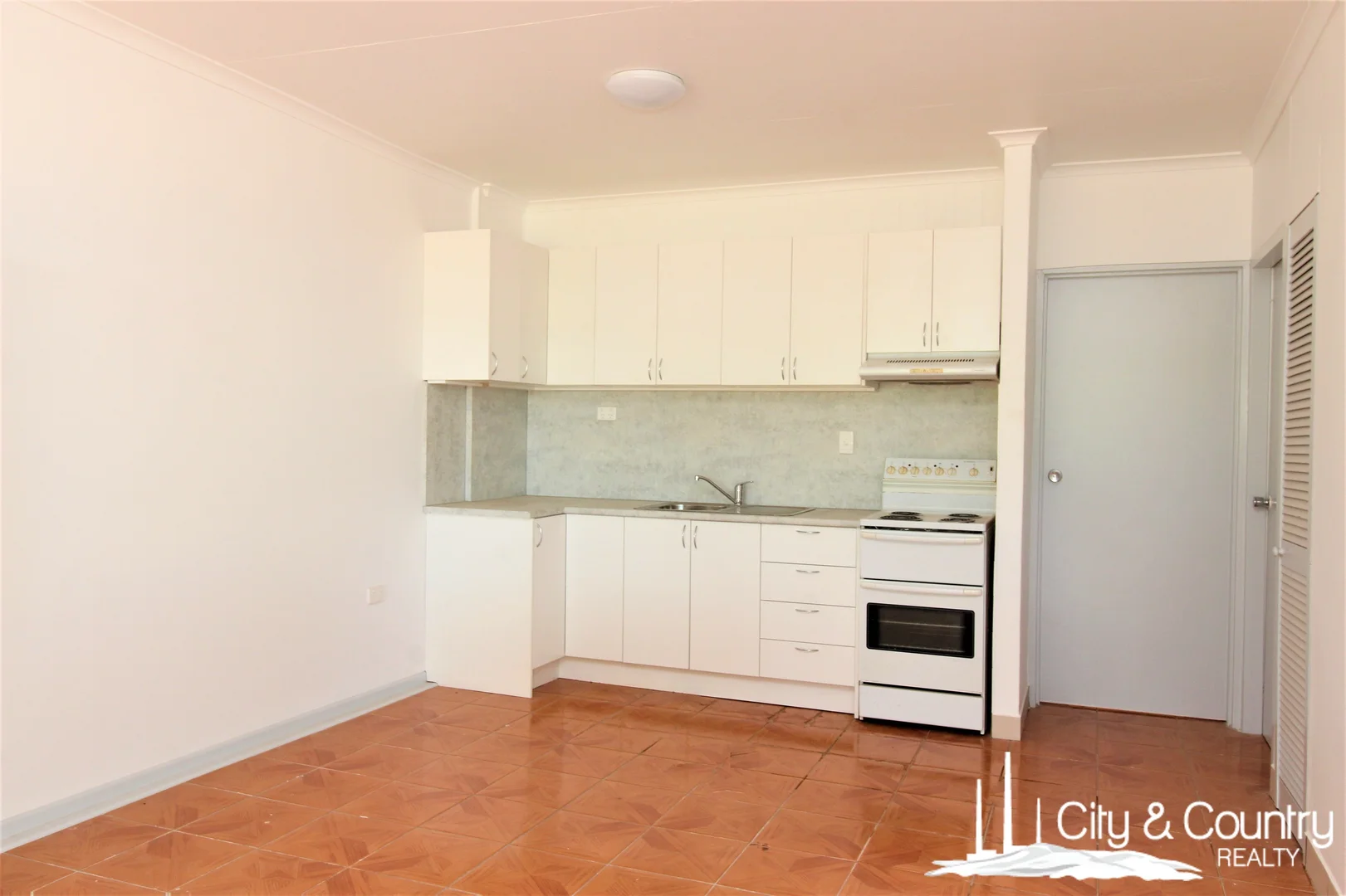 Additional image 11 of 1-3/8 Carbine Avenue, Mount Isa QLD 4825