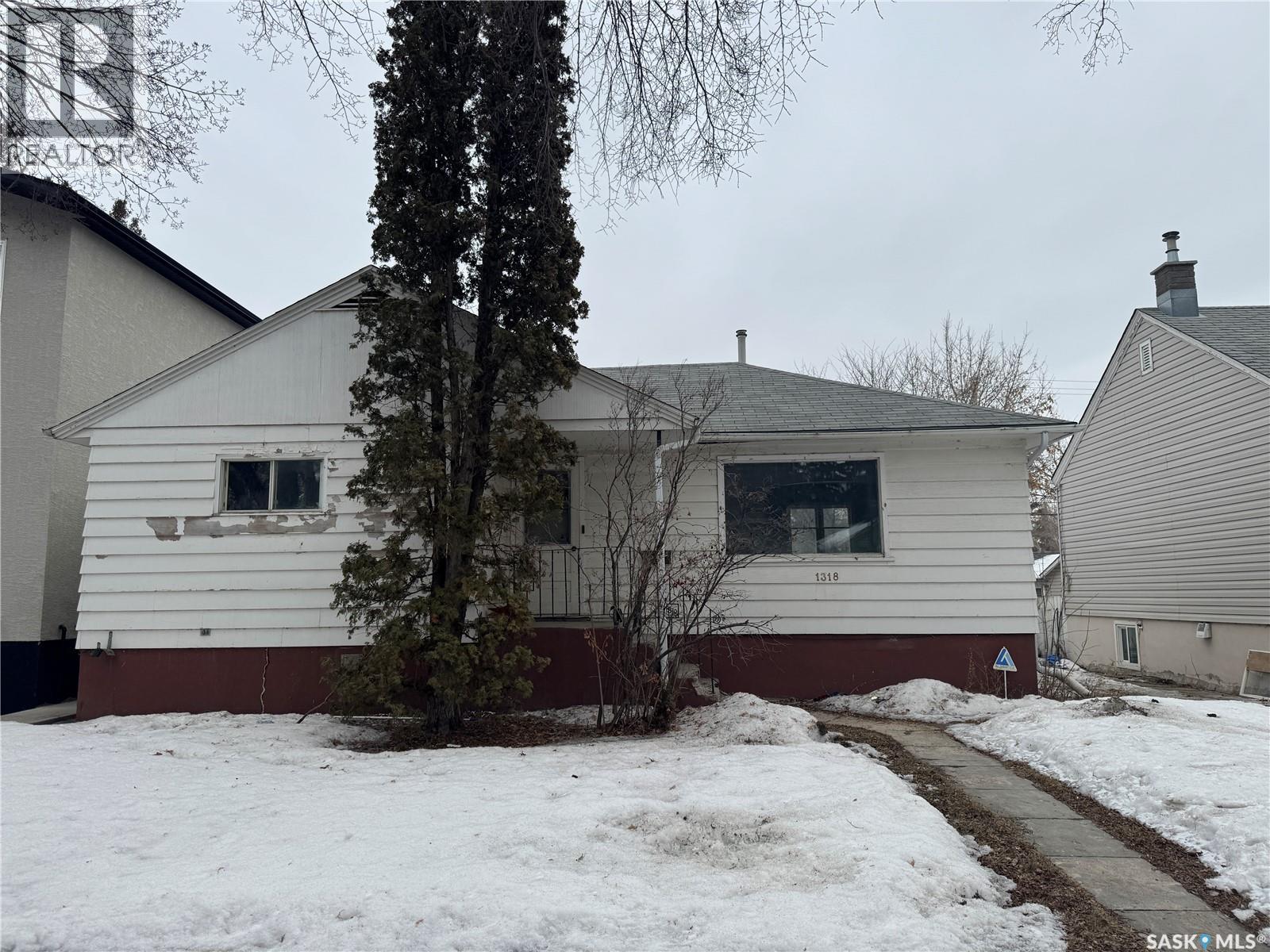 Additional image 2 of 1318 B Avenue N, Saskatoon, SK, S7L1G5