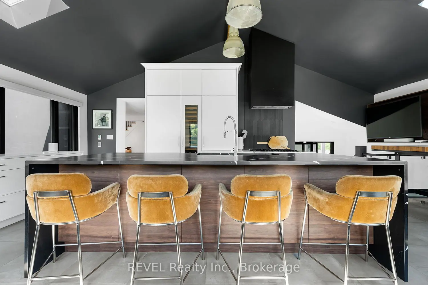 Additional image 7 of 3543 King Street