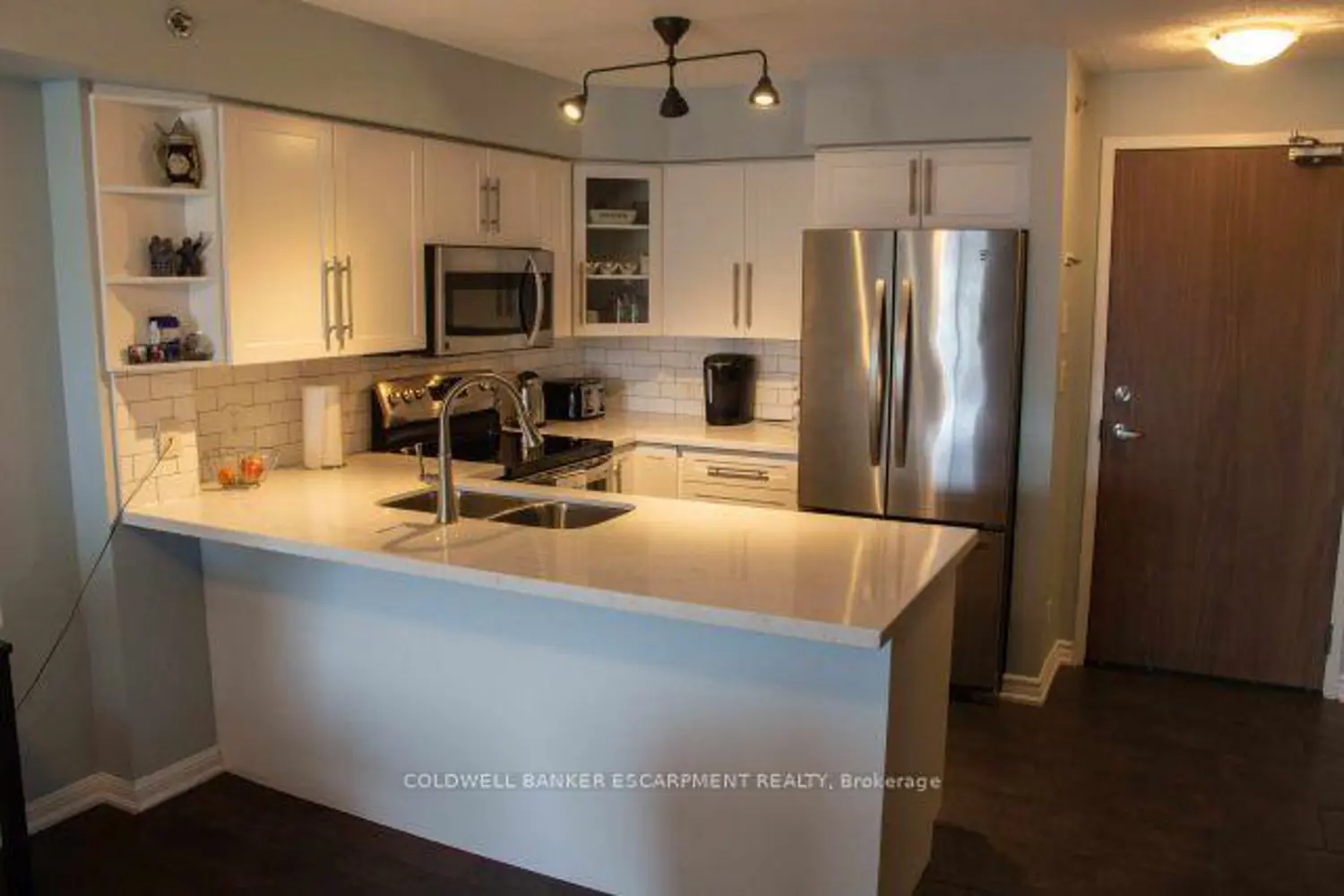 Additional image 2 of 3070 Rotary Way 425