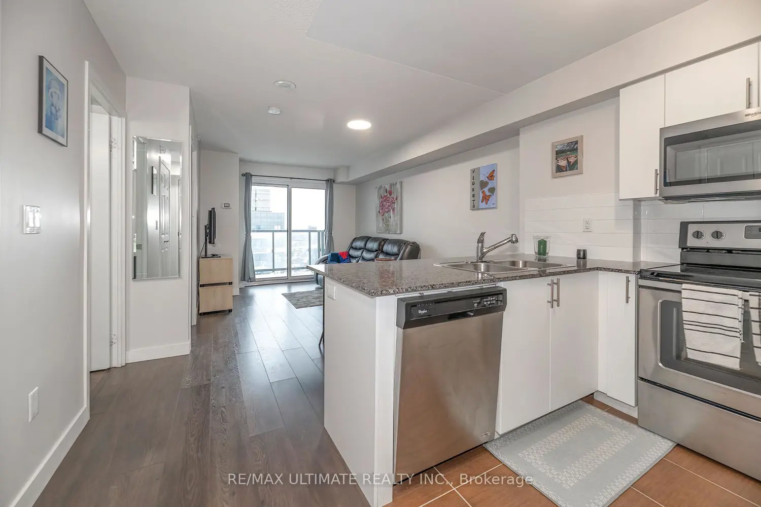 Additional image 6 of 1410 Dupont Street 2308