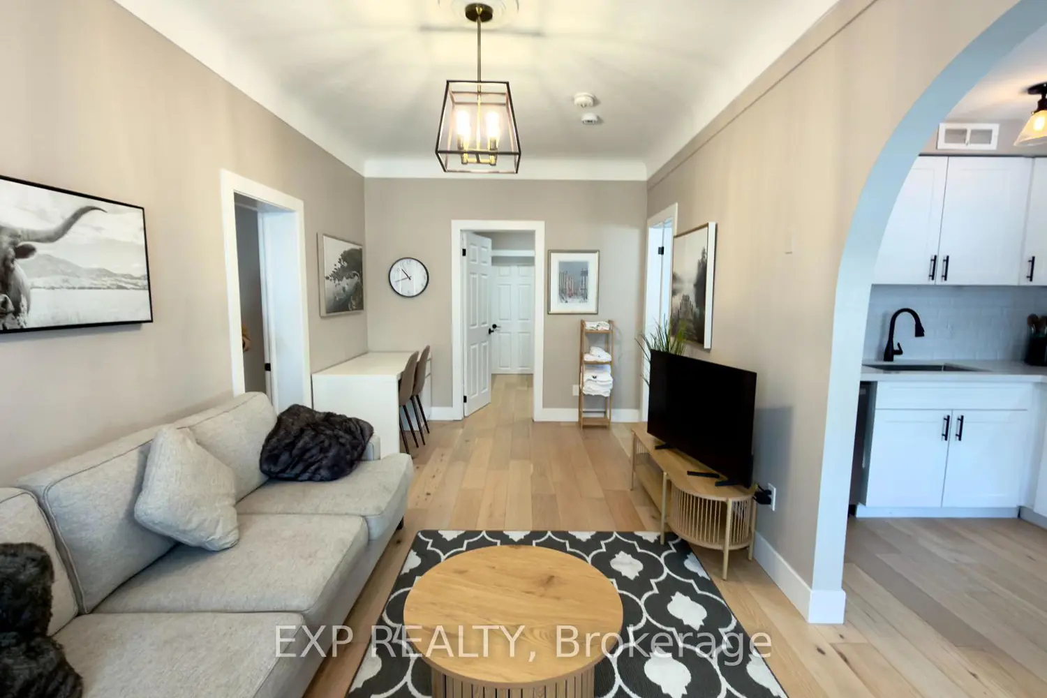 Additional image 4 of 1515 Dufferin Street