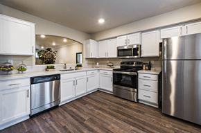Additional image 2 of 1325 E. Foxhill Dr, Fresno, CA, 93720