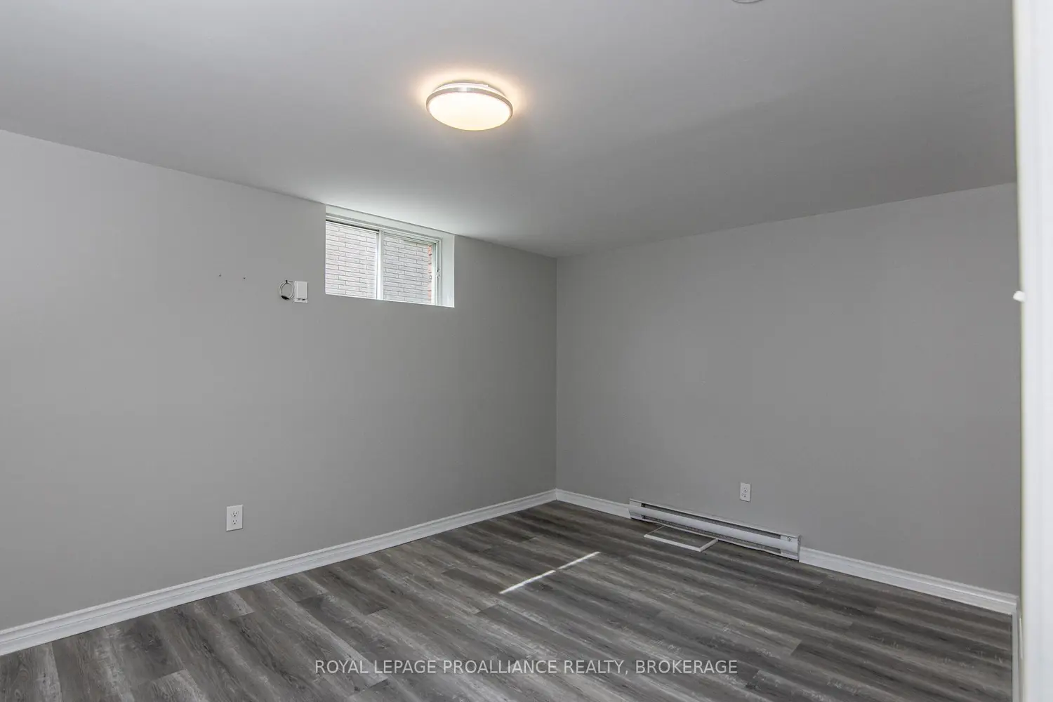 Additional image 15 of 355 Portsmouth Avenue