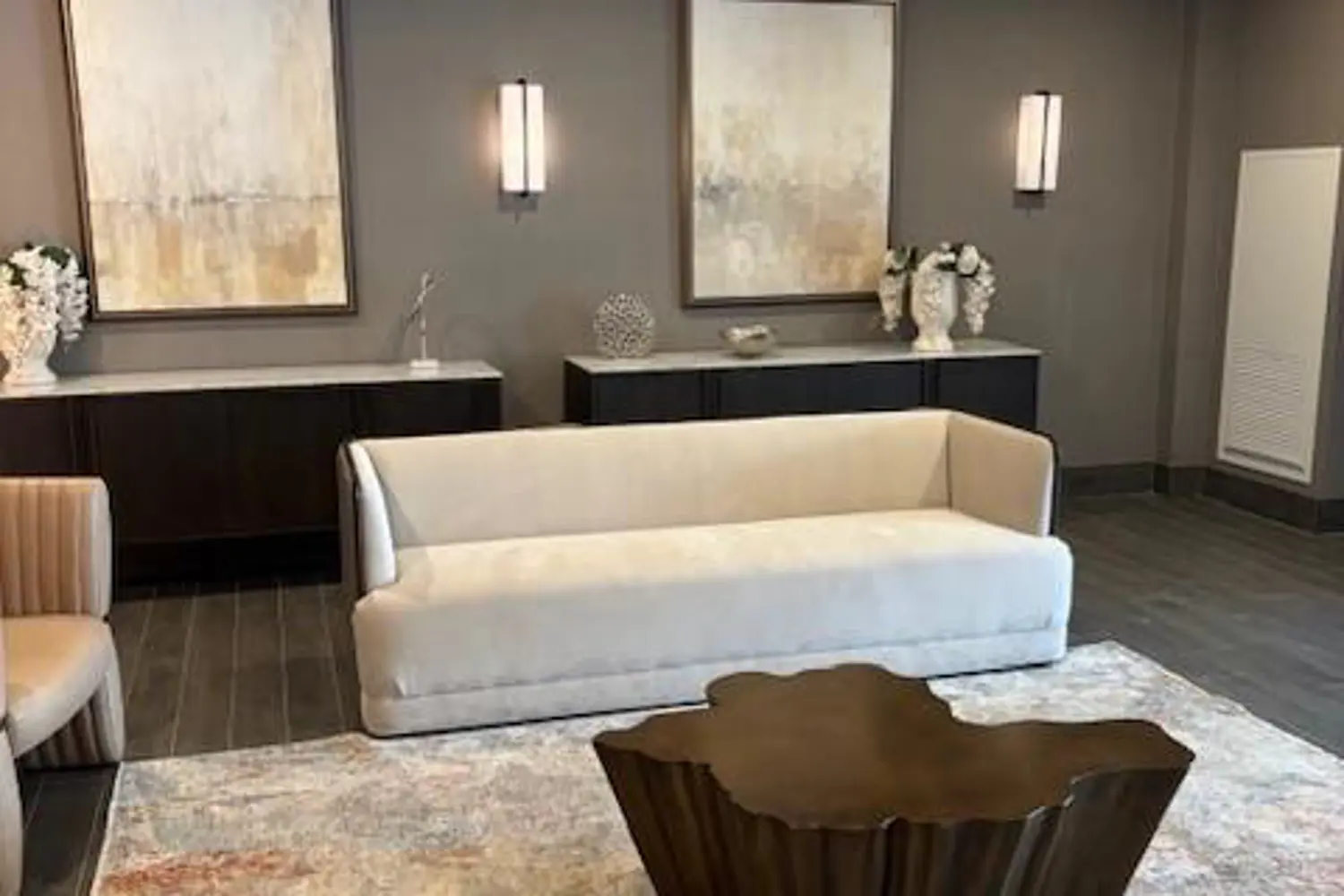 Additional image 2 of 470 Dundas Street 1009