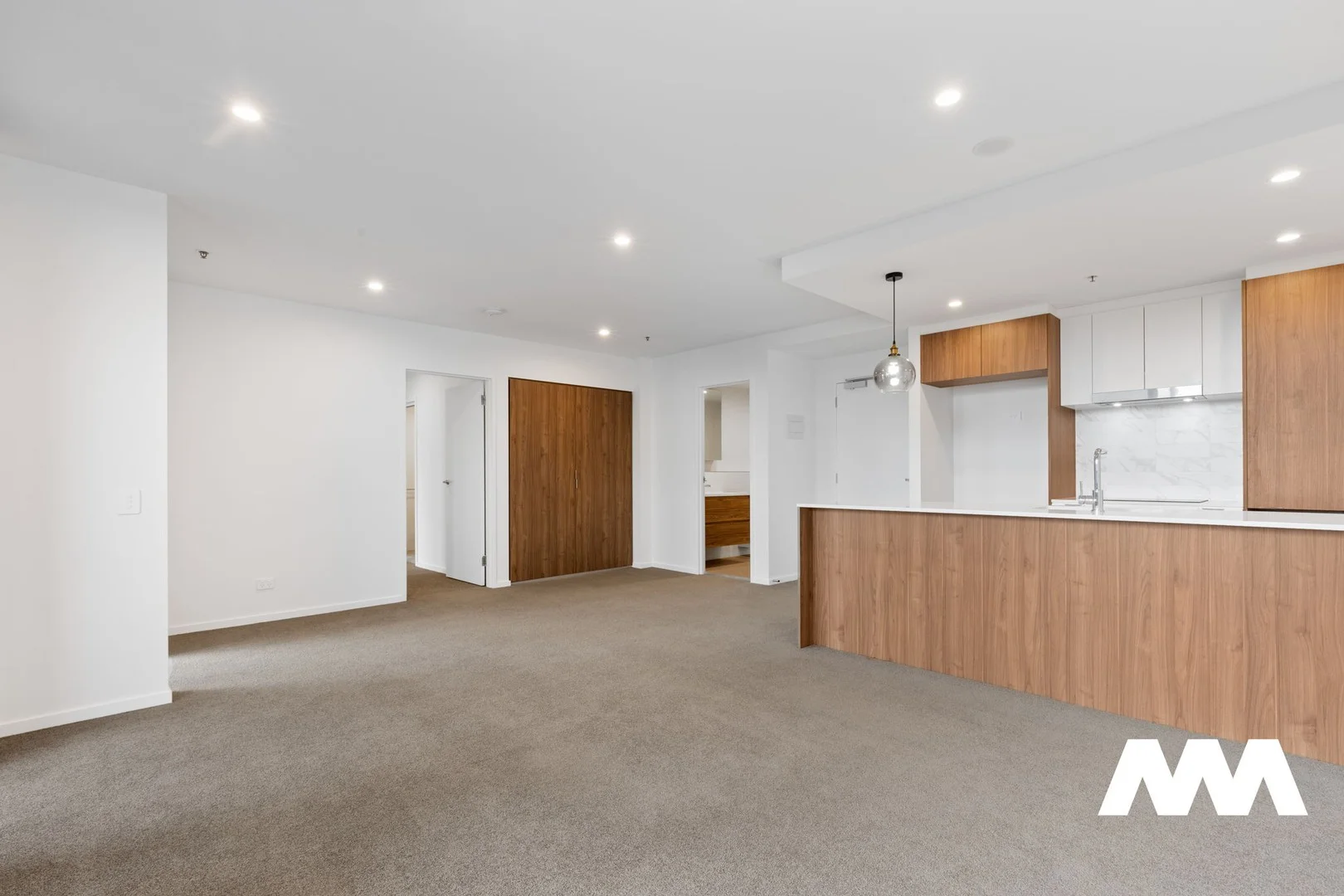 Additional image 3 of Level 20, 2005/15 Bowes Street, Phillip ACT 2606