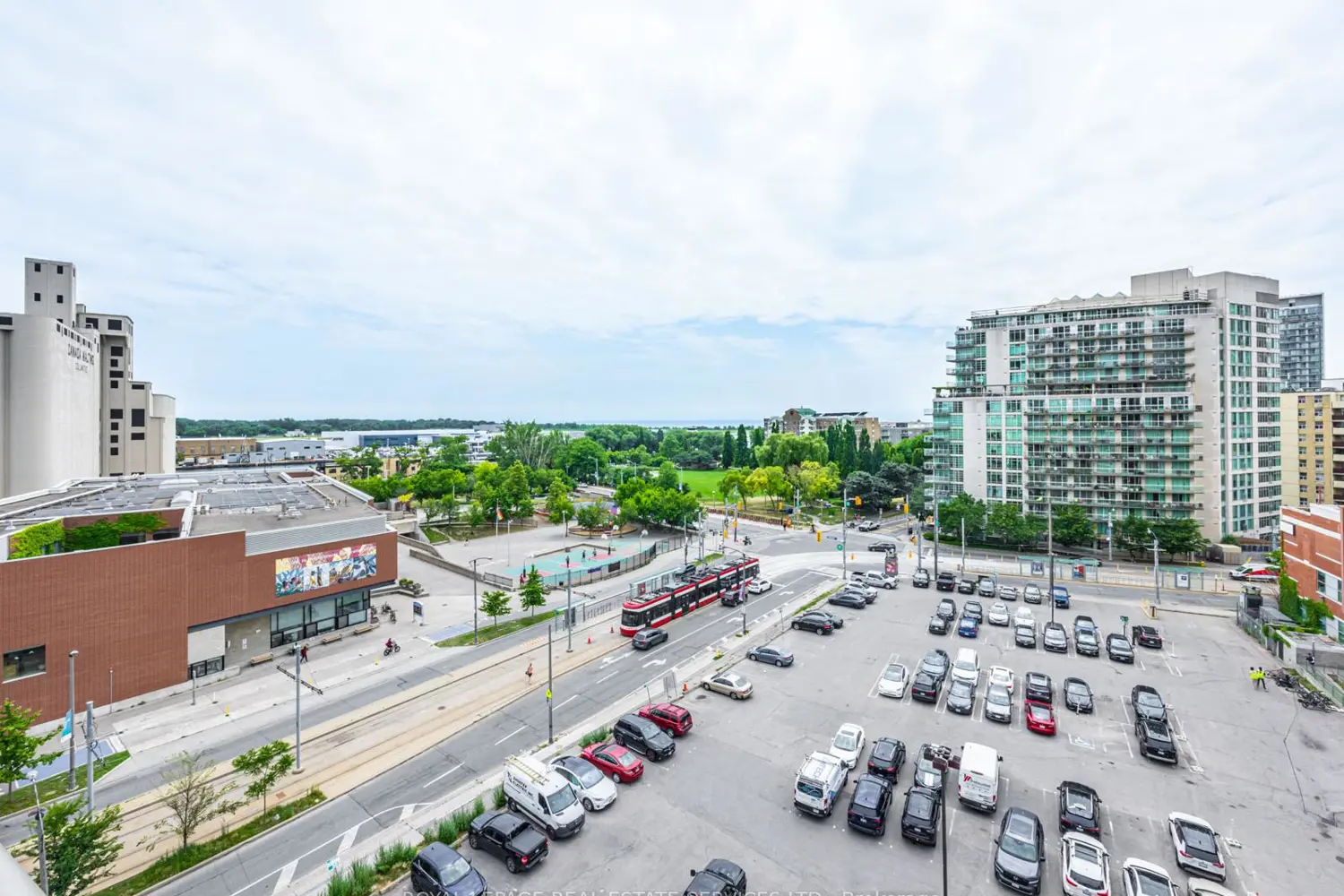 Additional image 11 of 600 Queens Quay 1029