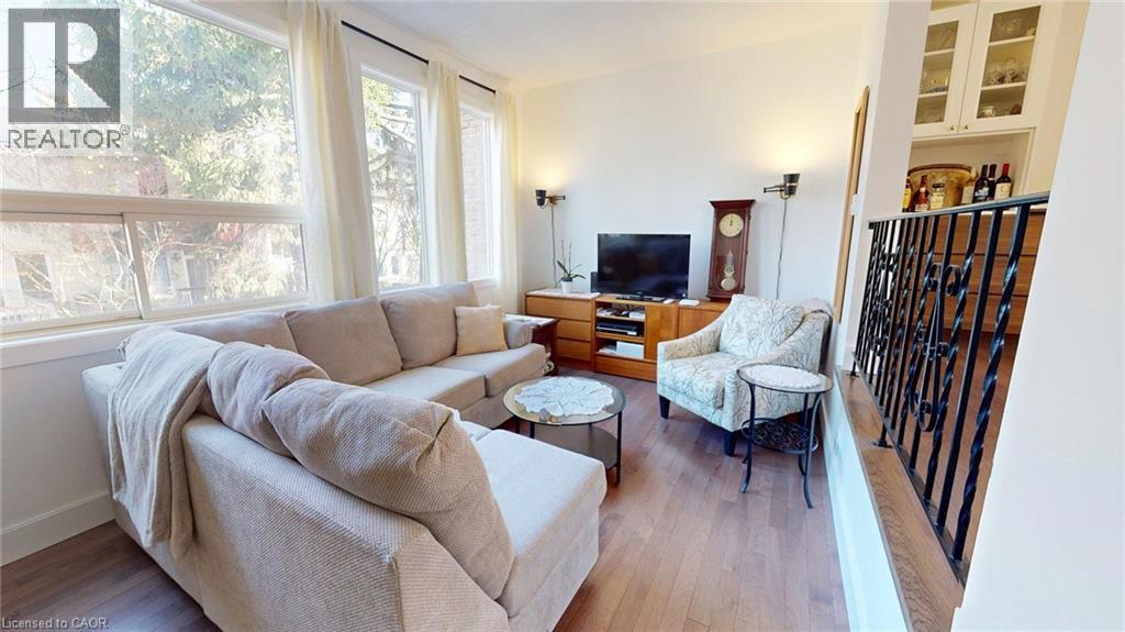 Additional image 2 of 35-1967 Main Street West, Hamilton, ON, L8S4P4