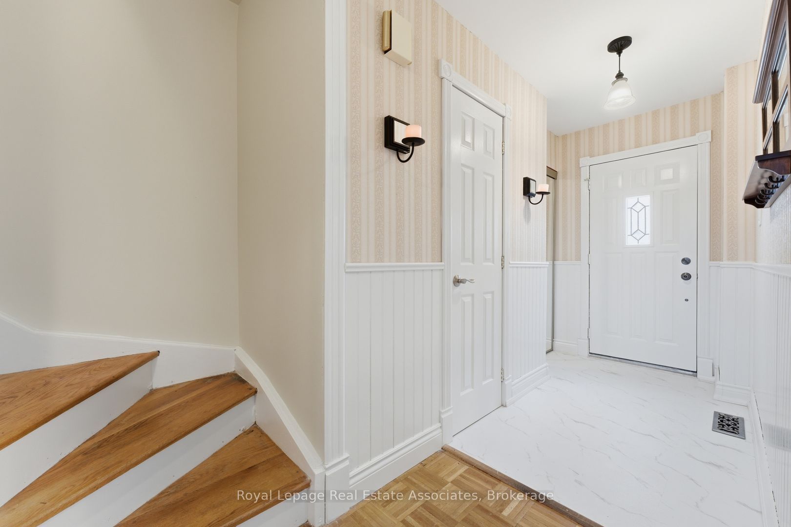 Additional image 3 of 3244 Mainsail Crescent, Mississauga, ON, L5L 1H2