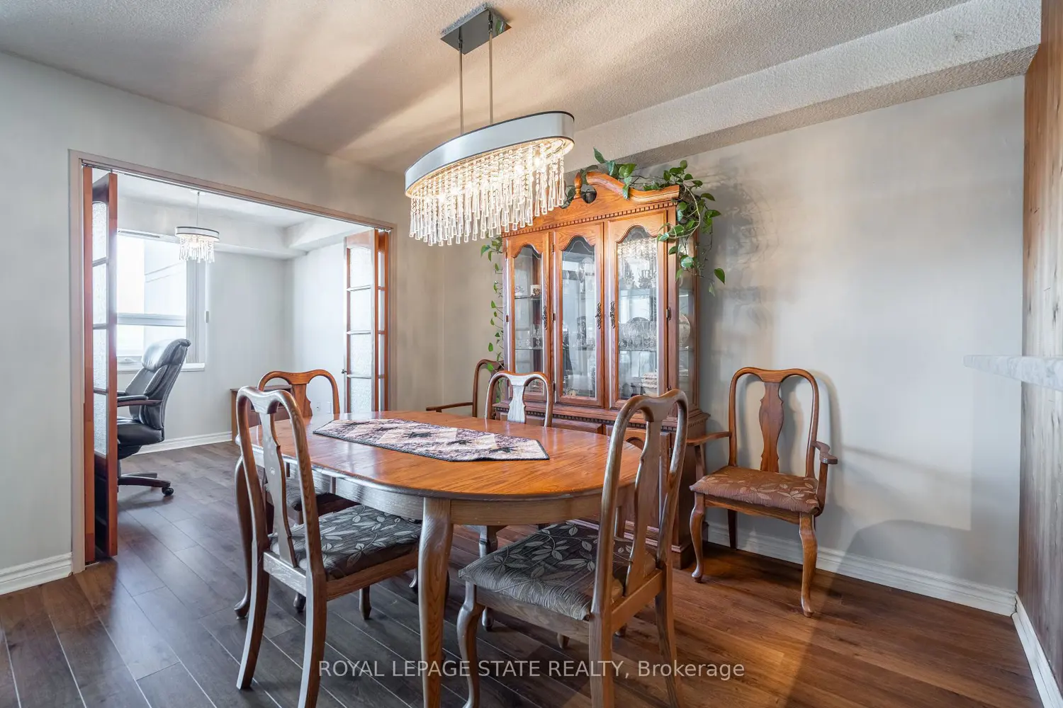 500 Green Road 1218 photo 5
