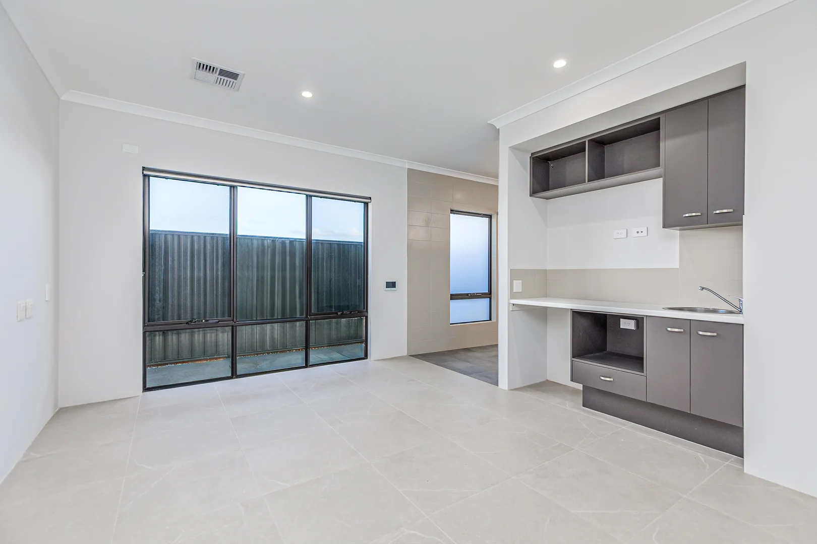 Additional image 10 of Haynes WA 6112