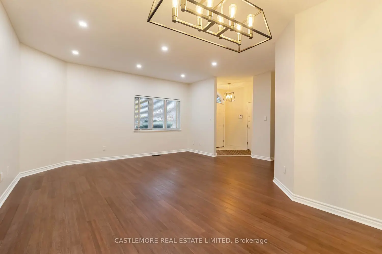 Additional image 10 of 1 Ferndown Crescent