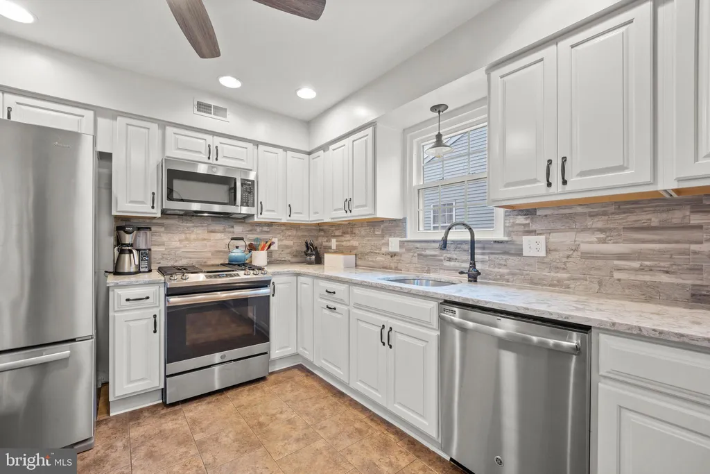 Additional image 14 of 335 Nicholas Court, Wilmington, DE 19808