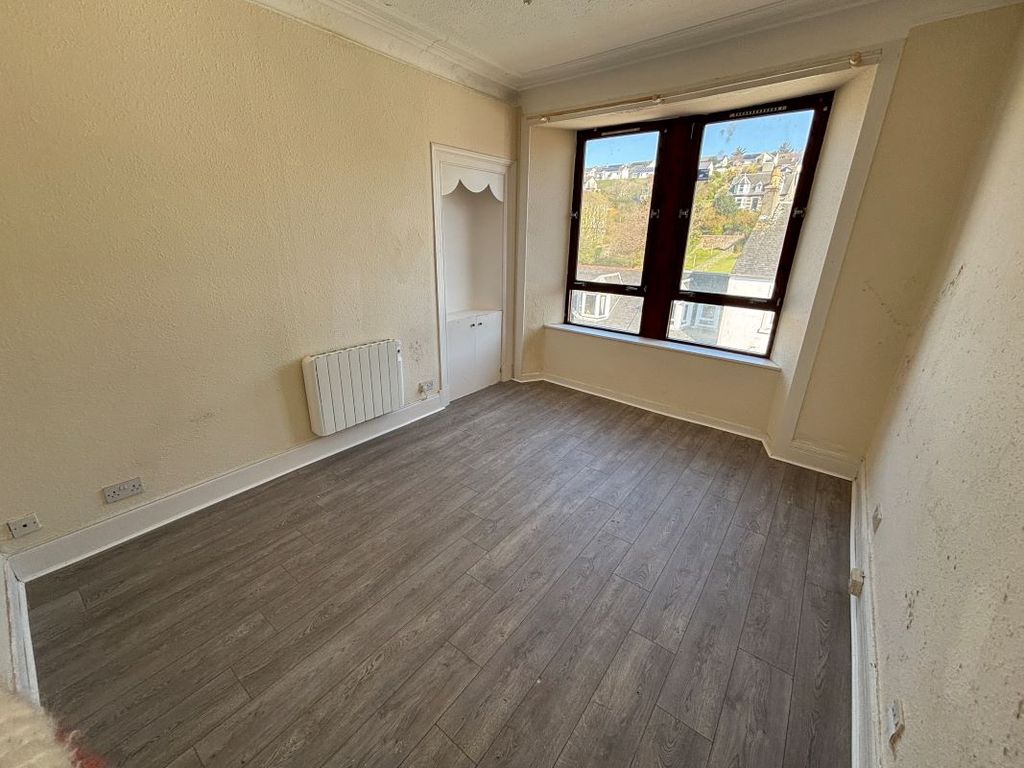 Additional image 4 of 1 bed flat for saleFlat 5, 34 High Street, Campbeltown, Argyll PA28