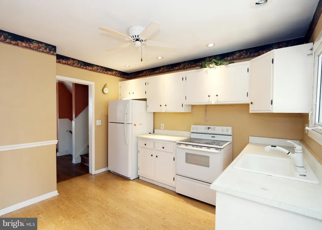 Additional image 6 of 38 S Dickens Road, Claymont, DE 19703