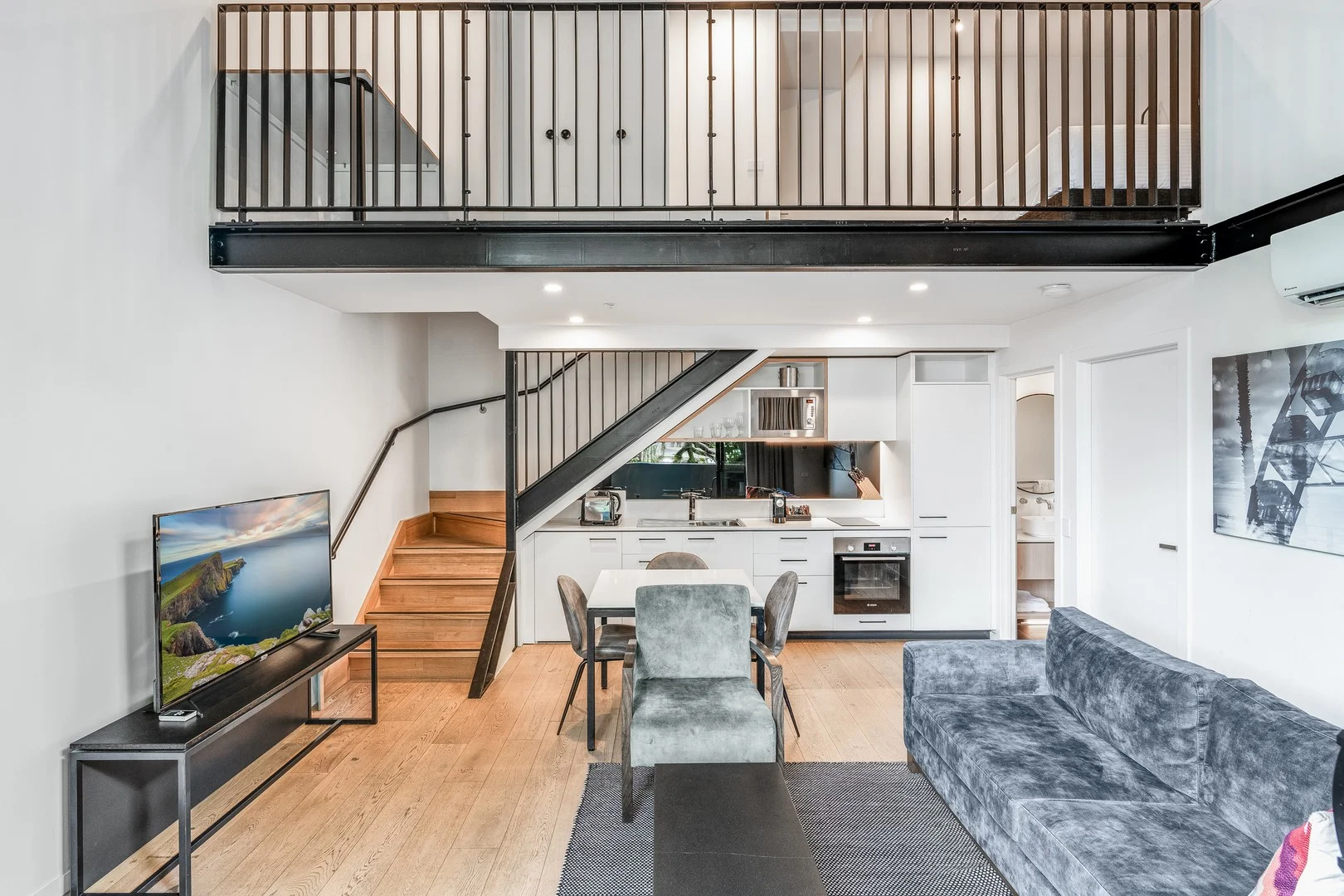 108/10 Bellerine Street, Geelong VIC 3220