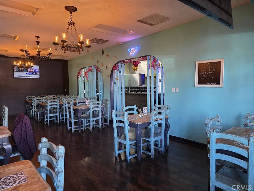 Additional image 6 of 7213 Balboa Boulevard, Van Nuys, CA 91406