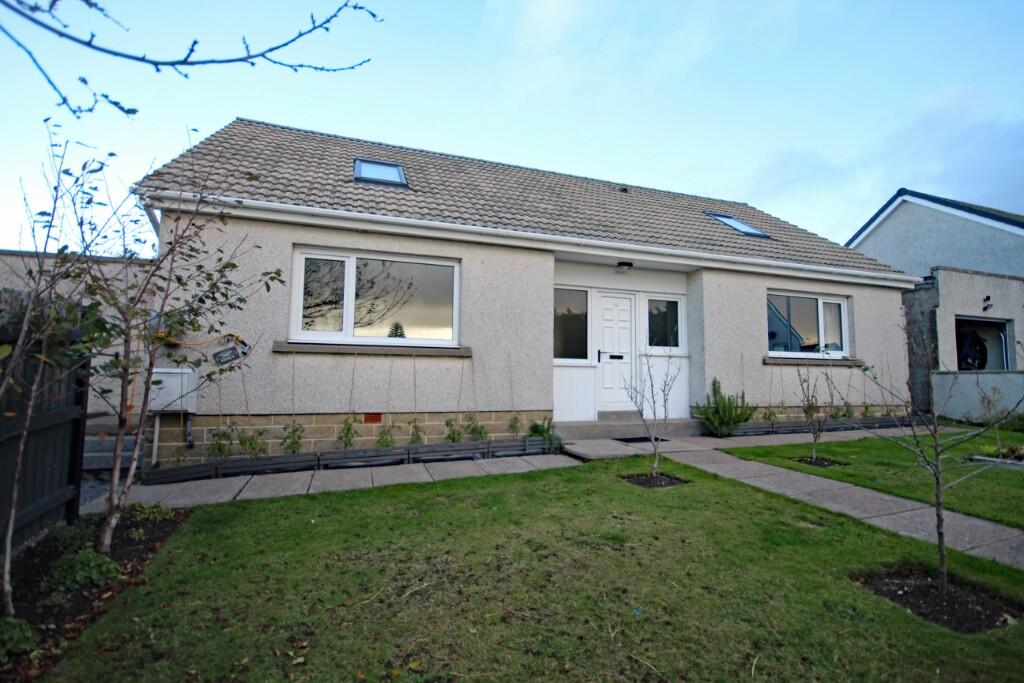 Additional image 2 of 19 Ogilvie Park, Cullen, AB56 4XZ