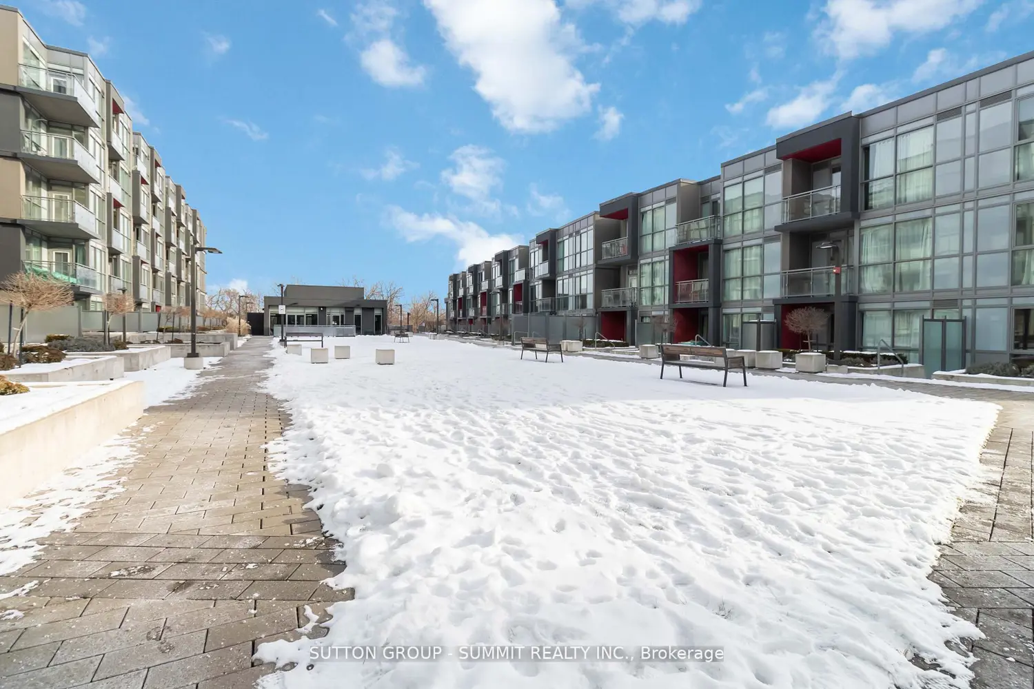 Additional image 19 of 5220 Dundas Street D422