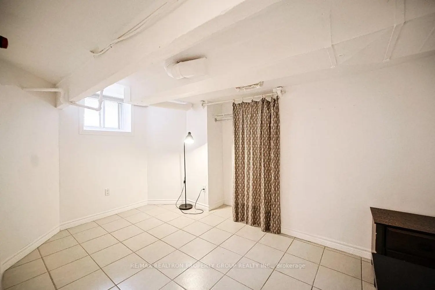 Additional image 13 of 141 Gerrard Street