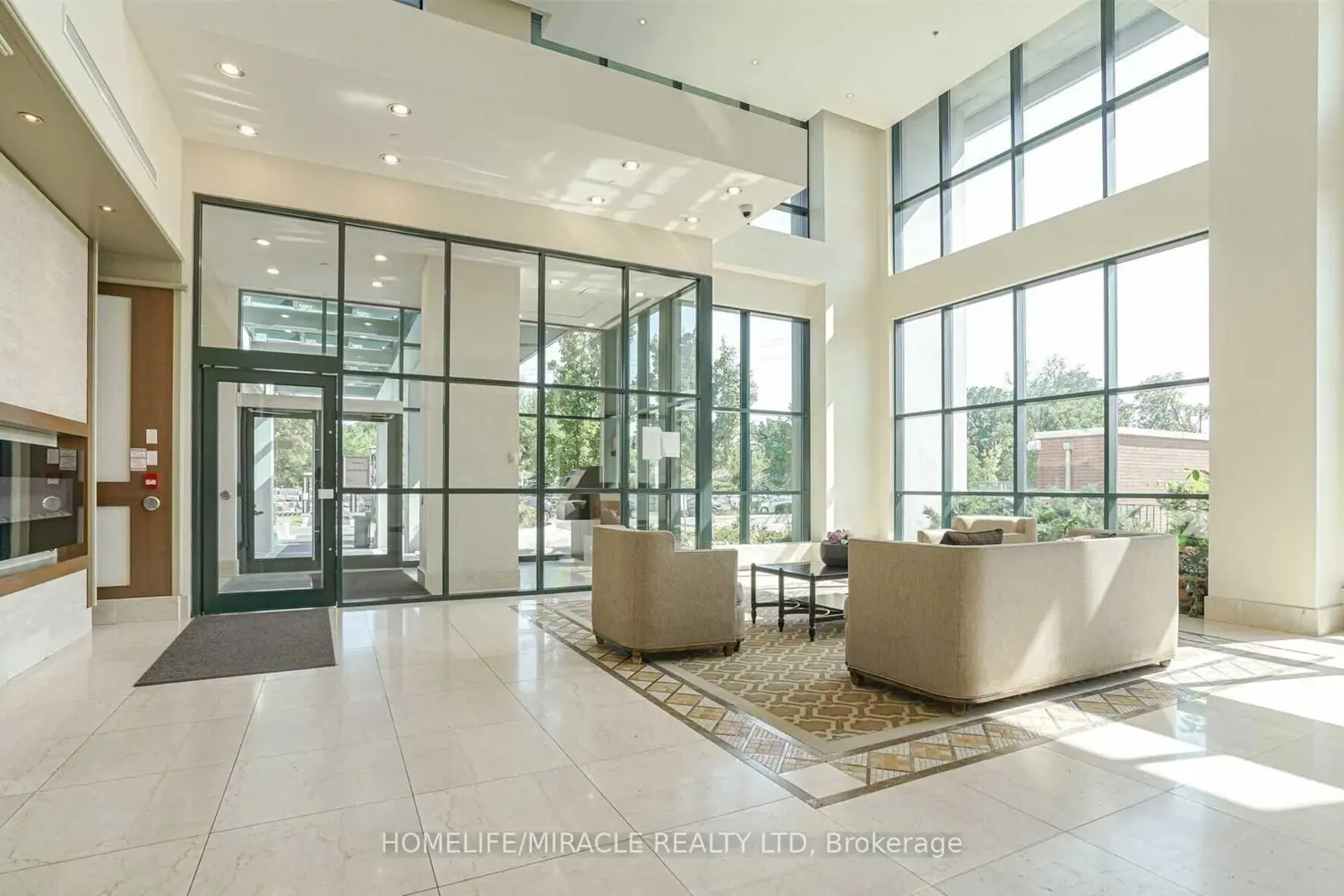 Additional image 13 of 100 John Street 1002