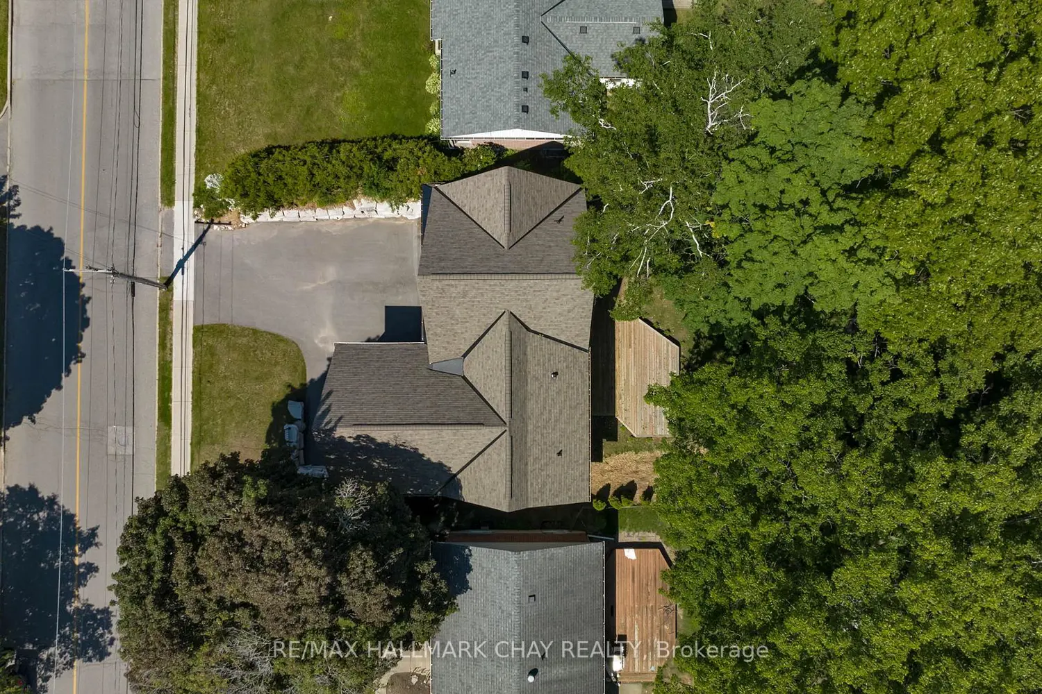 Additional image 18 of 98 Shanty Bay Road