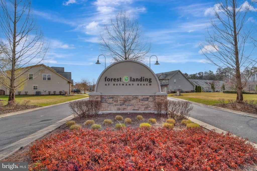 36451 Dog Leg Court, Frankford, DE 19945