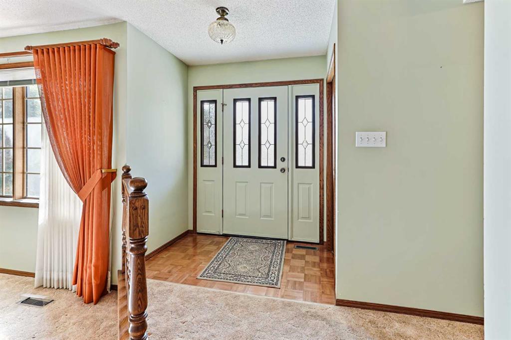 Additional image 3 of 137 Edgewood Boulevard W, Lethbridge, AB, T1K 6B7