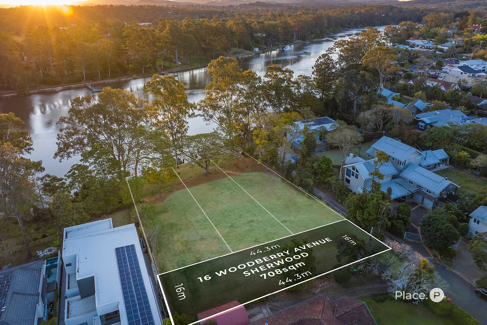 16 Woodberry Avenue, Sherwood QLD 4075