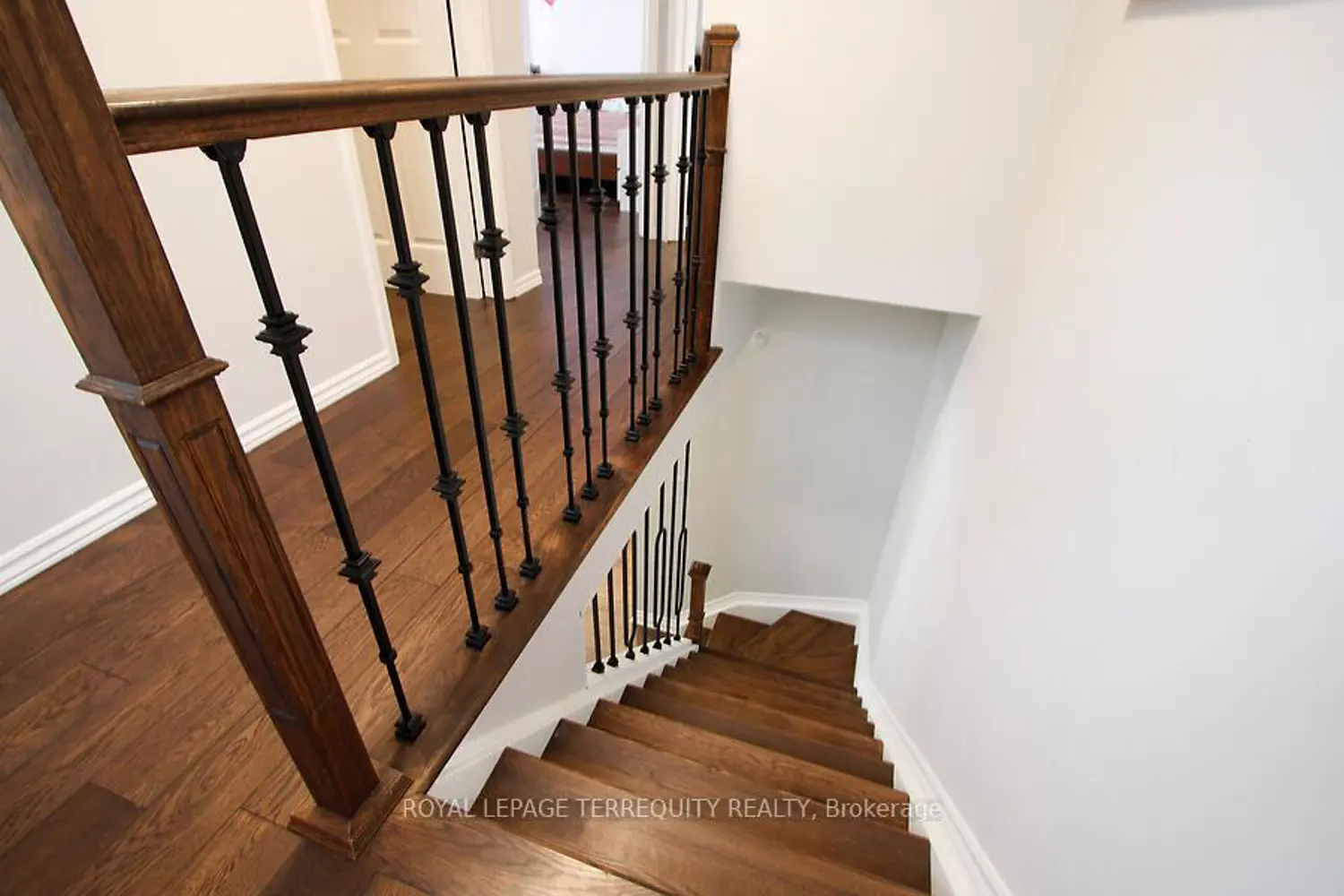 Additional image 6 of 3068 Cantelon Crescent