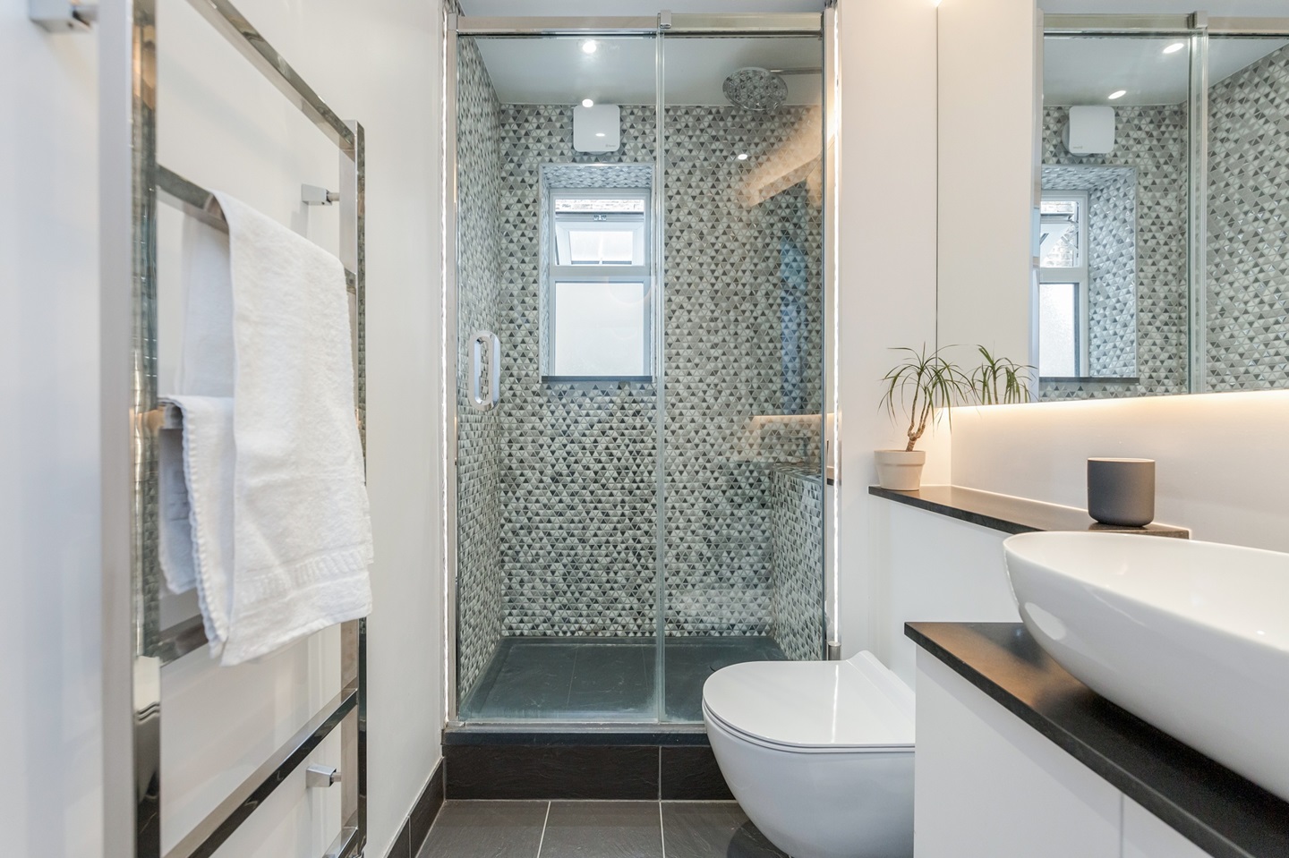 Additional image 17 of 2 Bed Flat, Fentiman Road, SW8, N1 7GU