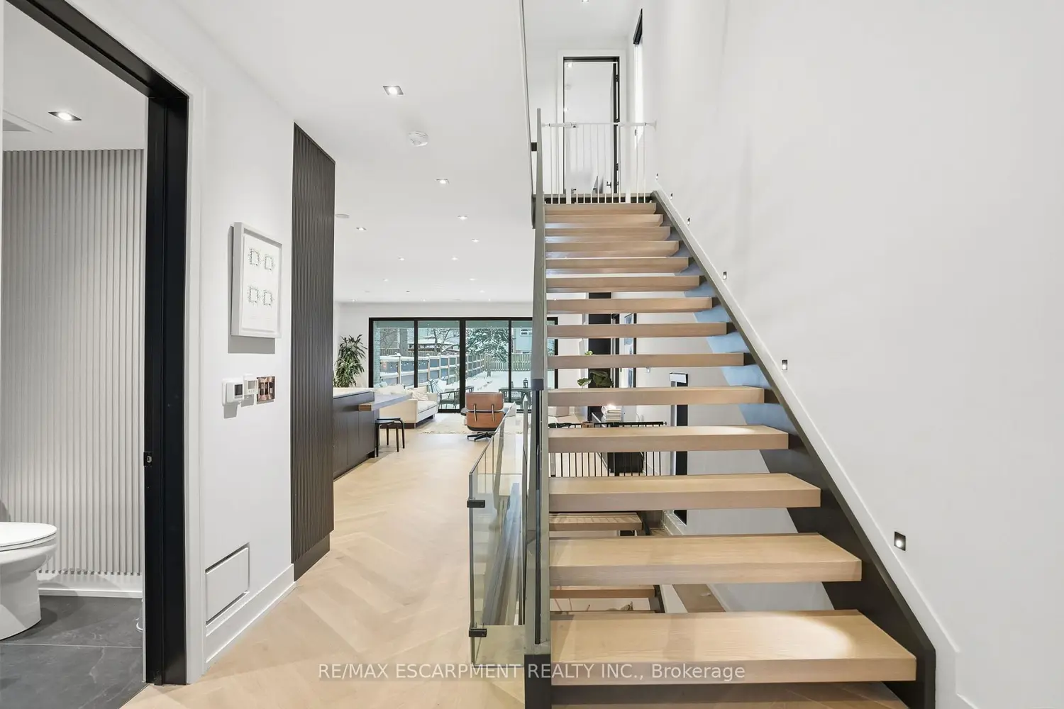 Additional image 9 of 20B Broadview Avenue